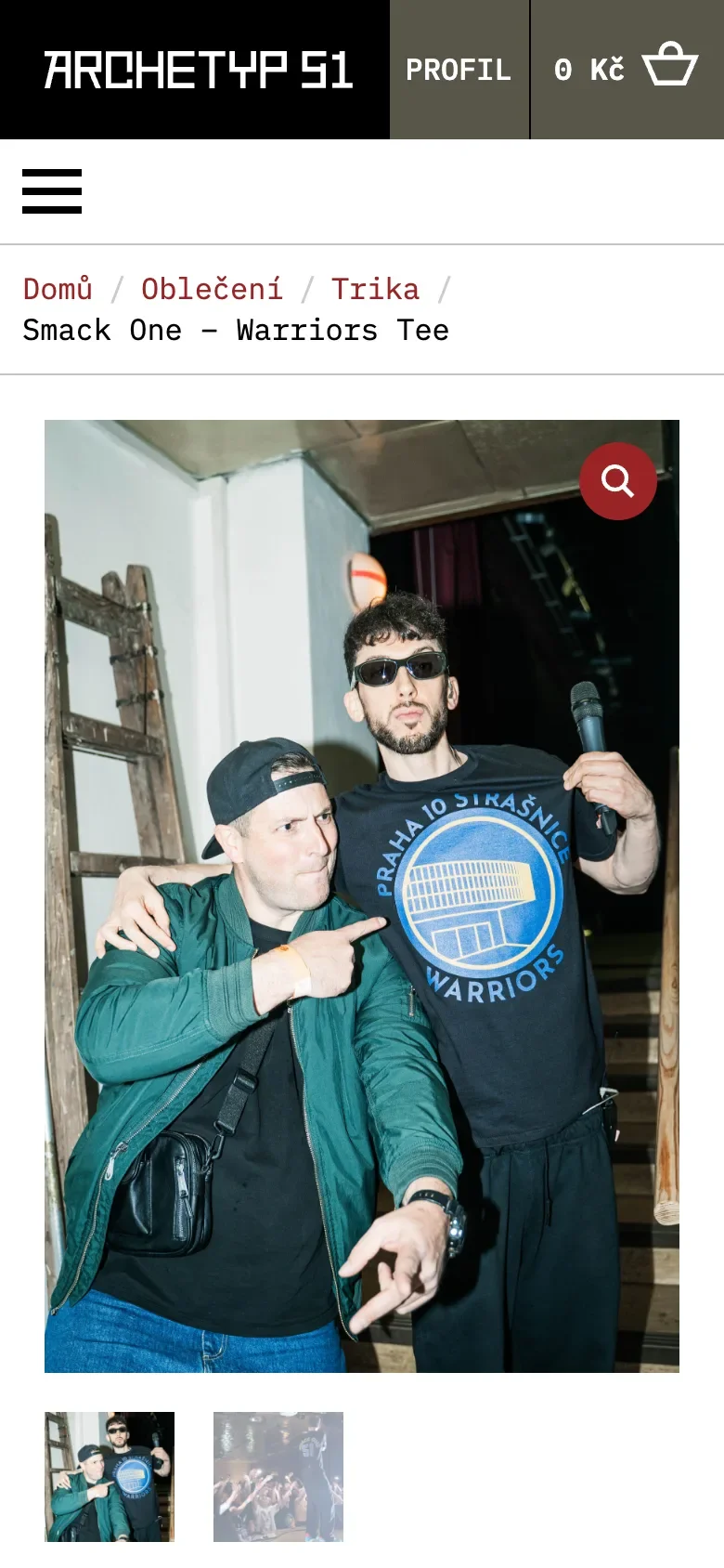 Produkt Smack One Warriors Tee v telefonu: drobečková navigace, fotka produktu a náhledy dalších fotek