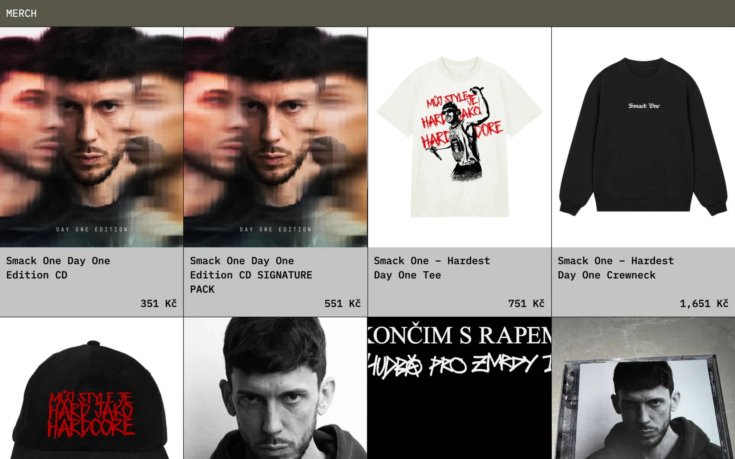 Merch na úvodní stránce: CD Day One Edition, tričko a mikina Hardest Day One, kšiltovka a vinyly