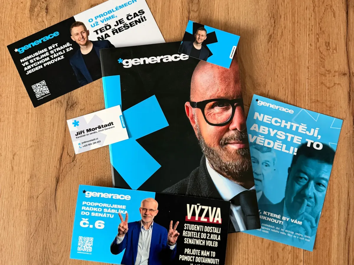 Hotové tiskoviny Hnutí Generace pohromadě: desky, letáky, plakát a vizitka